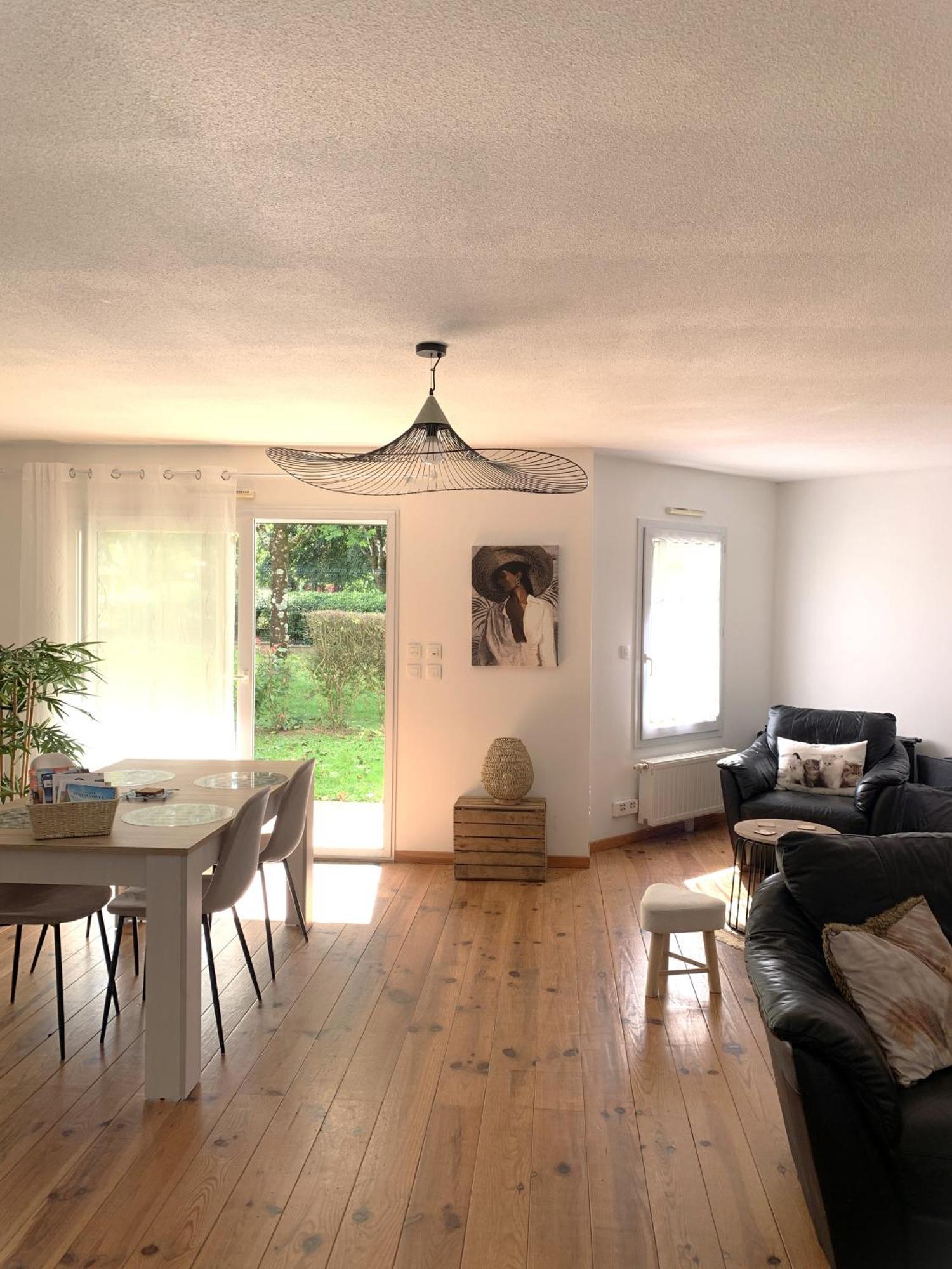 Appartement Spacieux Au Calme Vannes Exterior foto